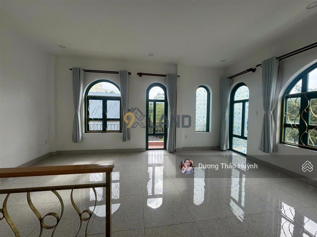 Bán nhà biệt thự linh đông 152m2(8x19) vuông vức  thu nhập 22 triệu/ tháng  1 trệt 3 lầu đường 8m