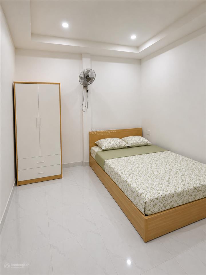 Bán nhà huỳnh văn bánh, chỉ 3.5 tỷ, dtsd 90m2, hxh vf3, đang cho thuê 12 triệu/tháng, phú nhuận