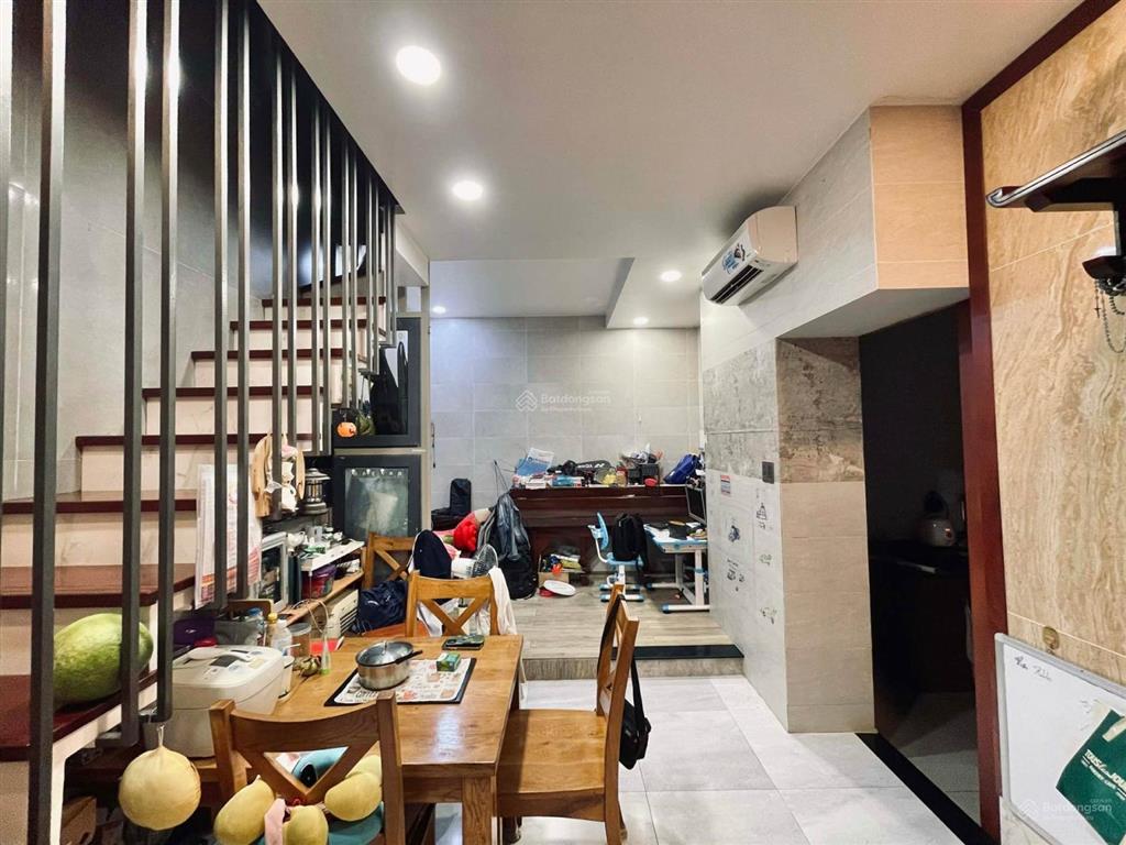 Bán nhà 3 tầng hẻm ô tô thông 131 tô hiến thành phường 13, quận 10.