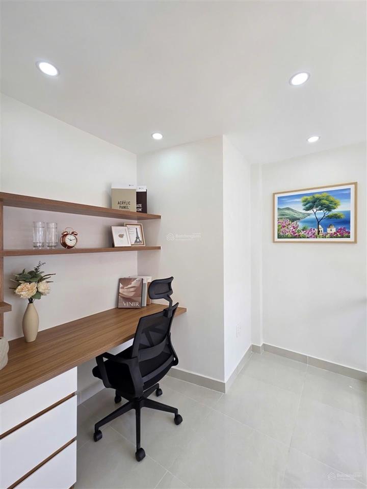 Nhà 5 tầng đẹp ngay phan văn trị, nơ trang long quận bình thạnh giá 5,x tỷ.
