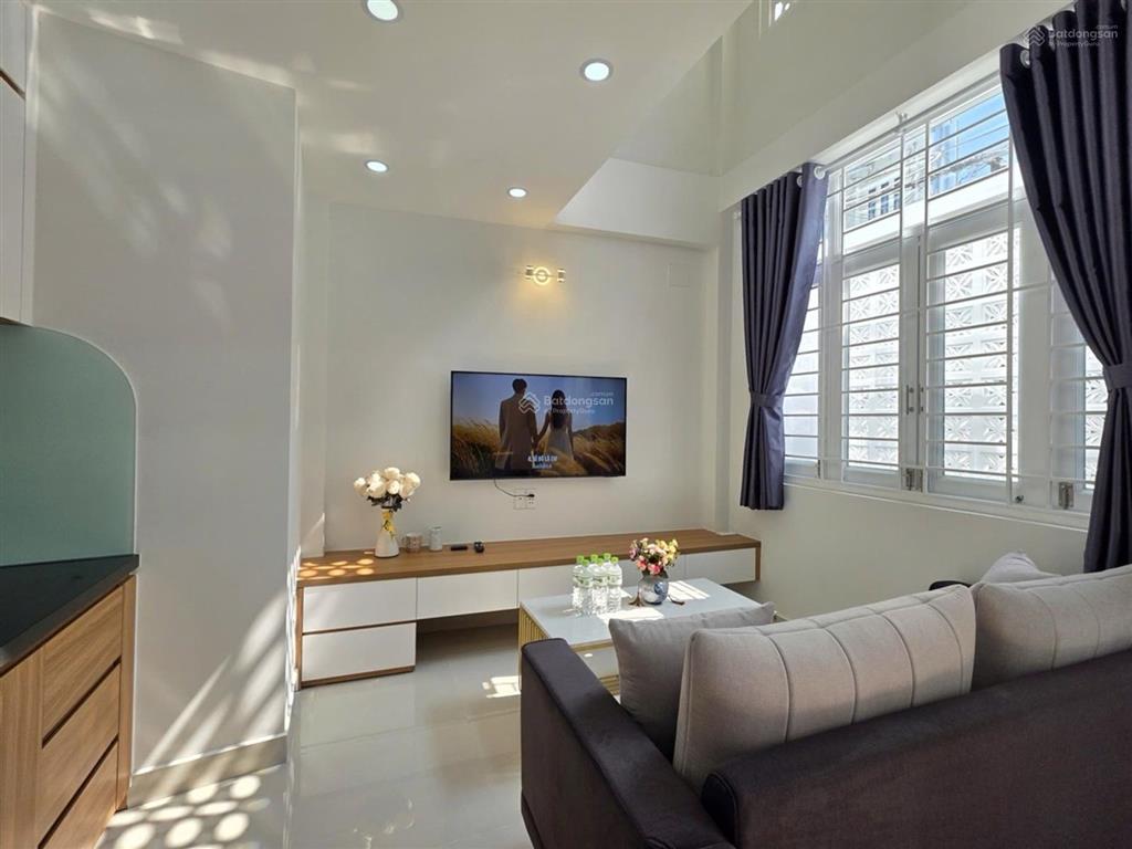 Nhà 5 tầng đẹp ngay phan văn trị, nơ trang long quận bình thạnh giá 5,x tỷ.