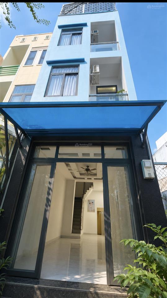 Quận 3, 53m2, 4 tầng, 5pn, đường lê văn sỹ, giá 6.9 tỷ