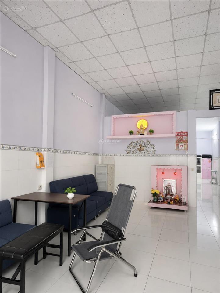 Q.6, đường phạm văn chí, hẻm xe tải thông, 149m2, 6 x 22 (nở hậu) nhà cấp 4, 3pn, giá 12.6 tỷ.
