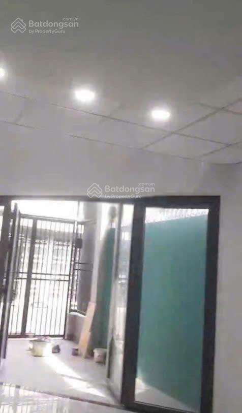 Cho thuê mặt bằng hxt cách mạng tháng 8, p.5, tân bình  4x9m