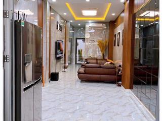 Mặt tiền tôn thất thuyết 3 lầu phường 15 không quy hoạch q4