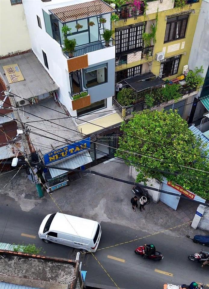 Chính chủ bán nhà đường hồng lạc
