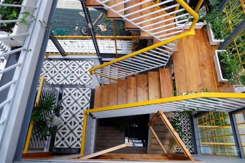 Cho thuê cc 1pn đầy đủ tiện nghi ở 186/2 hùng vương, 25m2, giá siêu hời 5 triệu vnd