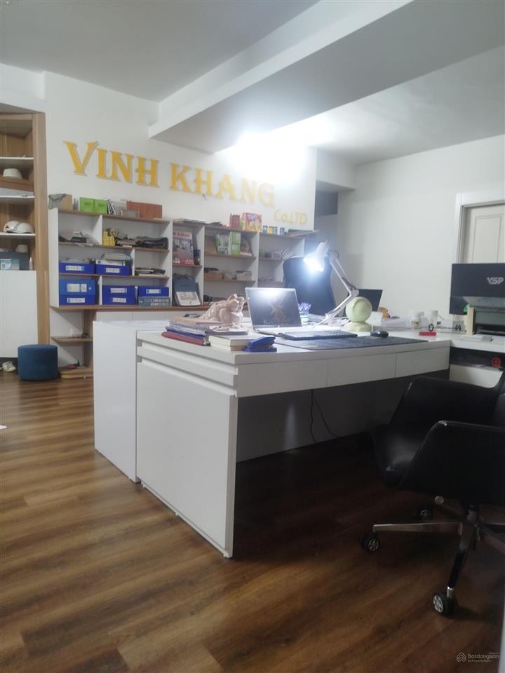 Bán chung cư ct5a tầng 19. 150m2