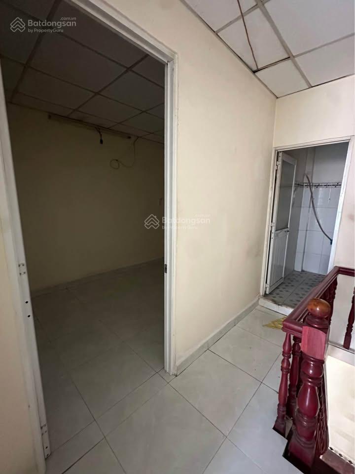 Đường cùng cần ra gấp, dt 32m2, 1 tỷ 5, 1 trệt 1 lầu, shr
