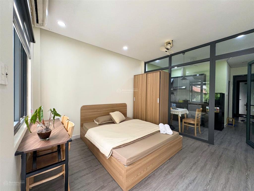 Cho thuê căn hộ 1pn ban công, giặt riêng ngay vòng xoay 3/2, võ thị sáu, cmt8, trụ sở viettel