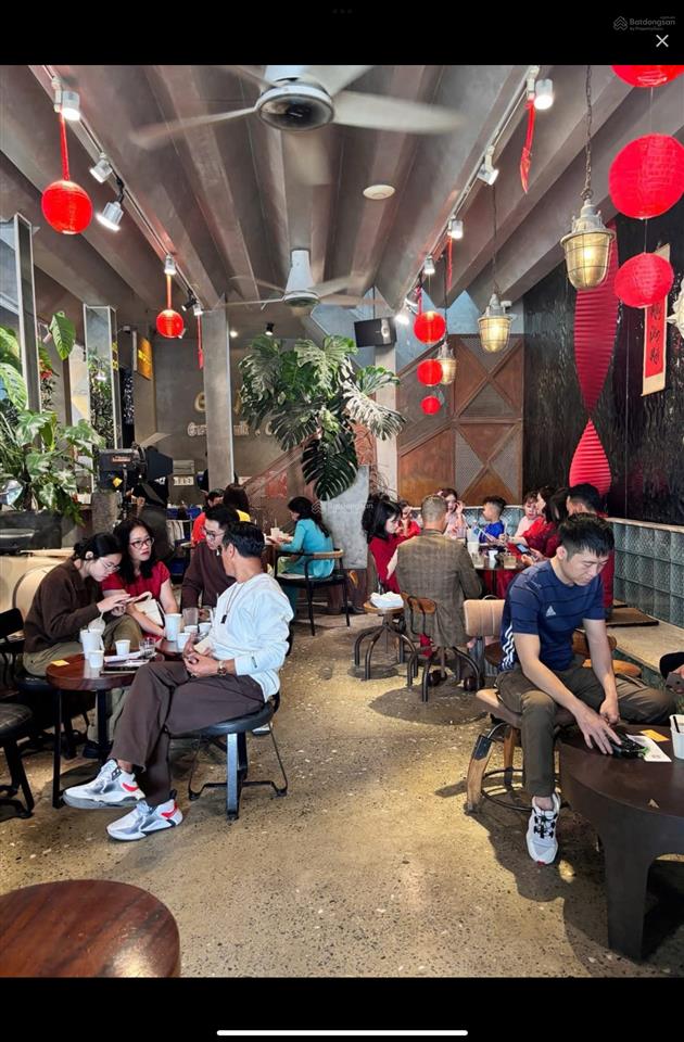 Tiếng việt siêu phẩm 3 mặt tiền trung tâm hải châu dòng tiền 120tr/tháng góc đường tri