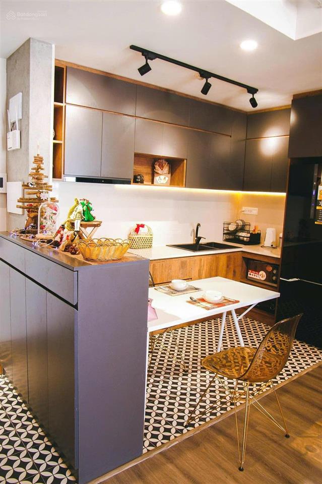 Cho thuê căn hộ 2pn, 2wc, giá tốt tại botanica premier khu sân bay.  0973 720 ***