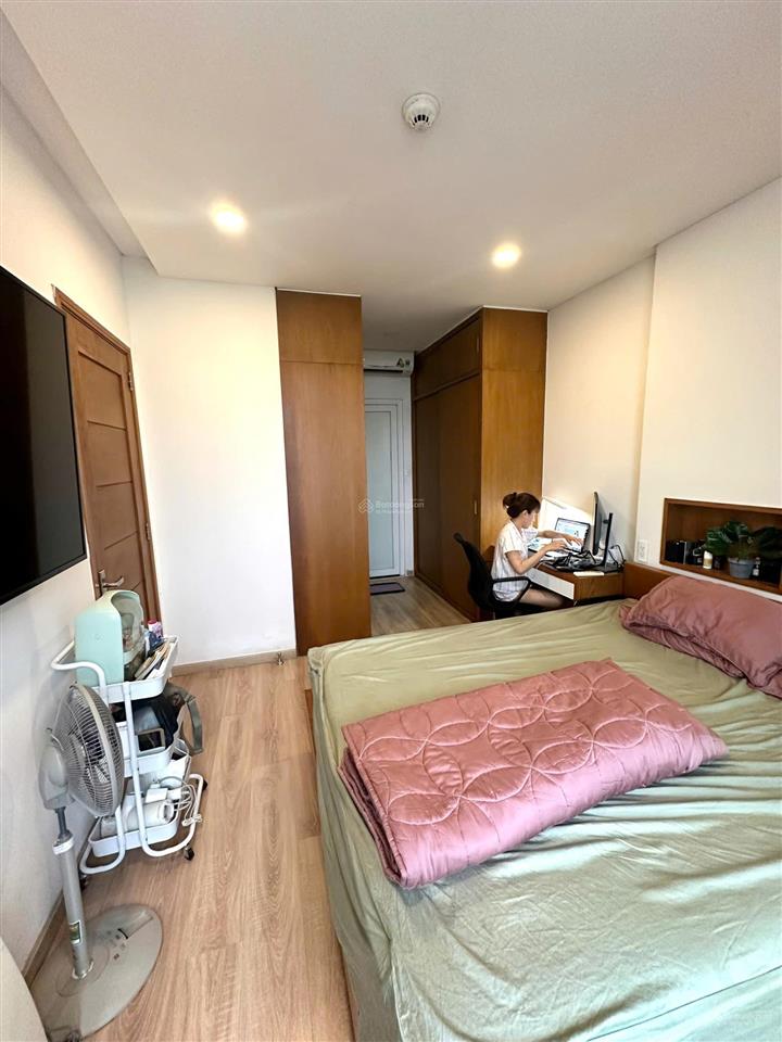 Cho thuê căn hộ 2pn, 2wc tại orchard garden, 17 triệu, 73 m2, view đẹp