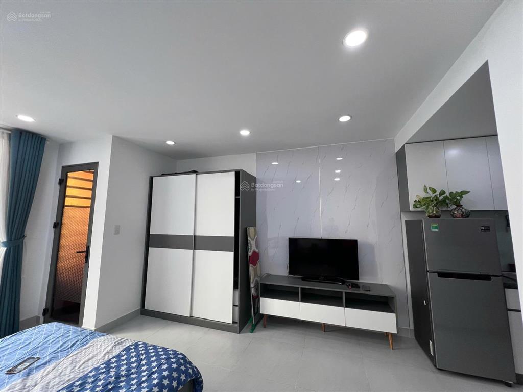 Cần cho thuê căn officetel 36m2 tại cc orchard garden giá chỉ 10,5tr ở ngay.  0973 720 ***