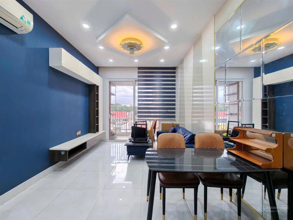Cho thuê ch 2pn 2wc đẹp, giá 17tr tại chung cư the botanica gần sân bay,  0973 720 ***