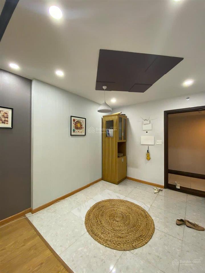 Bán căn hộ 53m2 1pn riêng biệt 1wc giá chỉ 3.8 tỷ, tại chung cư the botanica  novaland gần sân bay