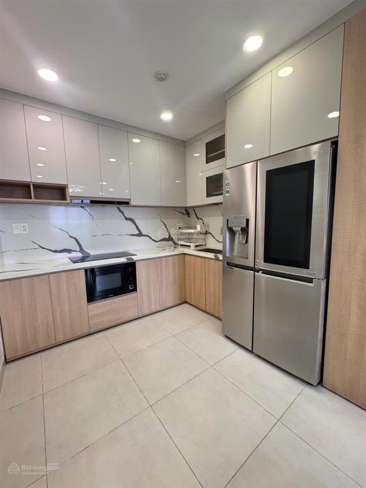 Cho thuê căn hộ orchard park view, giá 23 triệu, 88m2 căn góc, 3pn + 2wc, nhiều tiện ích đẹp