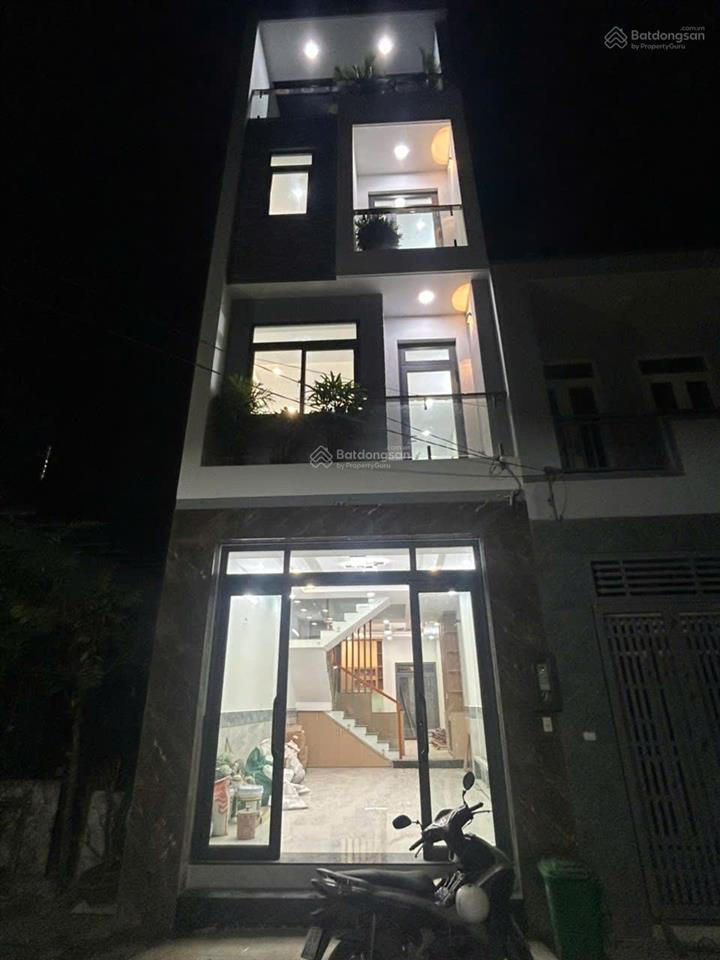 Bán nhà mới hoàn thiện thiết kế hiện đại 60m2