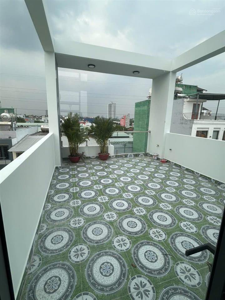 Bán nhà mới hoàn thiện thiết kế hiện đại 60m2