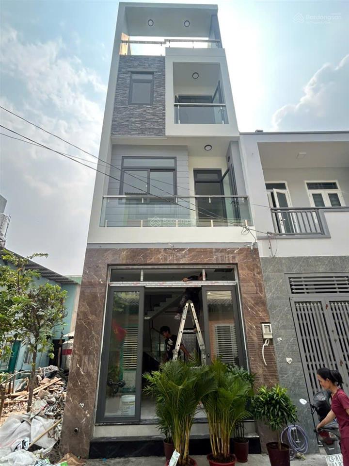 Bán nhà mới hoàn thiện thiết kế hiện đại 60m2