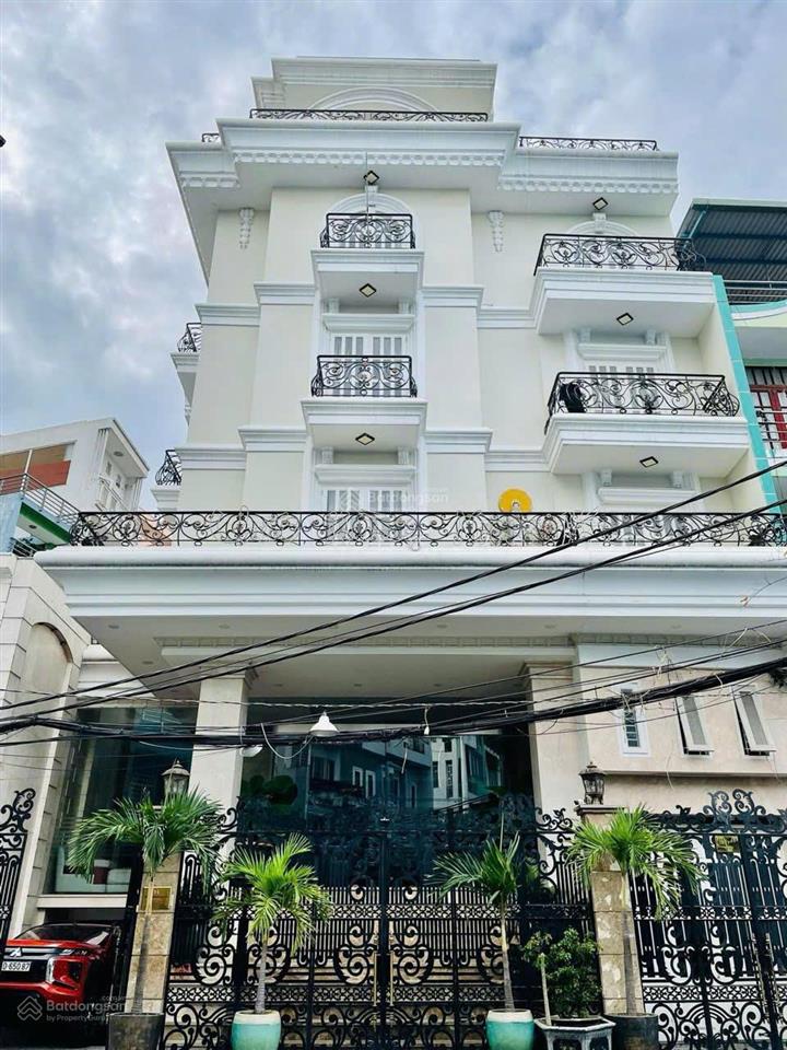 Apartment 16 căn hộ cao cấp  171m² ngang 9,2m nở hậu 12,5m  quận 3