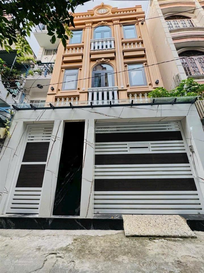 Chdv cao cấp phú nhuận  12 căn hộ full nội thất  hoàn công đầy đủ  doanh thu 90 triệu/tháng