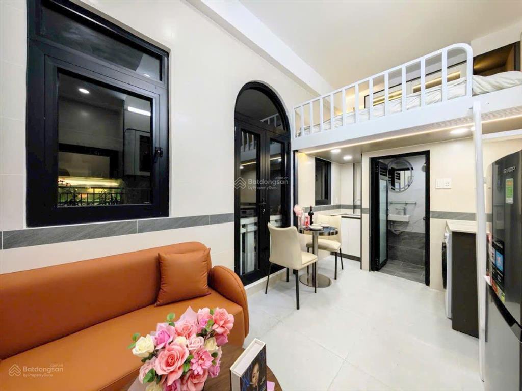 Chdv cao cấp phú nhuận  12 căn hộ full nội thất  hoàn công đầy đủ  doanh thu 90 triệu/tháng