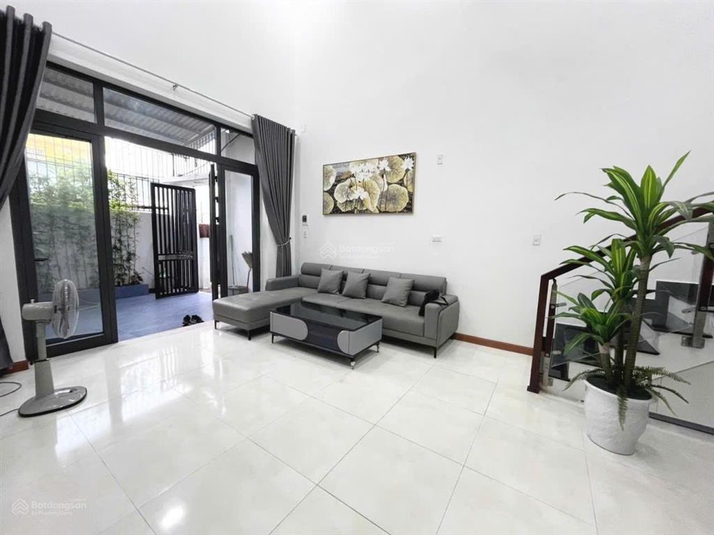 Mình chính chủ cần bán nhà gác lững đúc kiệt 672 trường chinh , p. hòa phát. nhà kiên cố