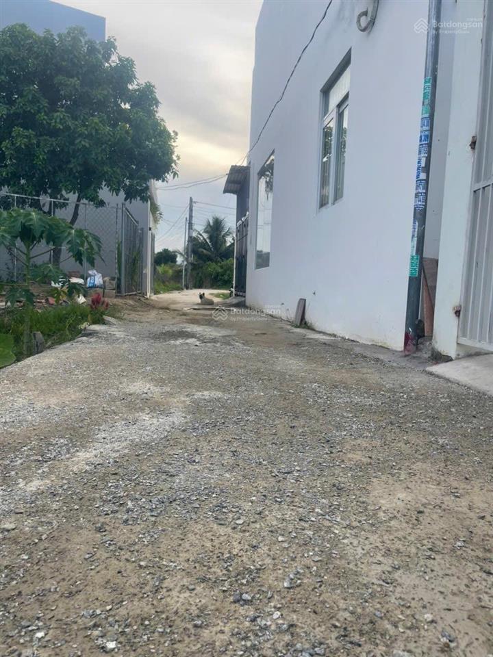 Bán lô đất dt 135,9 mv cách đường võ nguyên giáp 300m