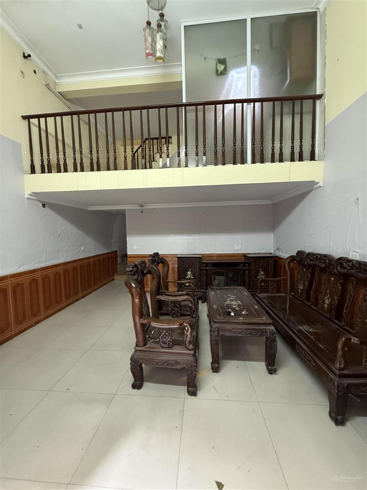 Nhà chính chủ duy nhất còn sót lại ở khu vực đê trần khát chân