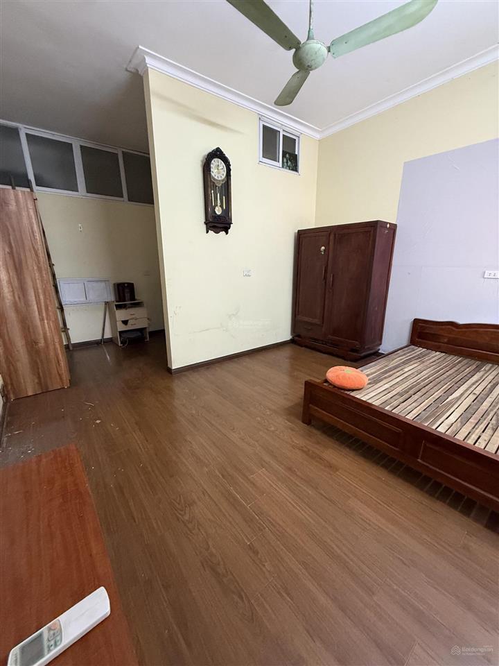 Nhà chính chủ duy nhất còn sót lại ở khu vực đê trần khát chân