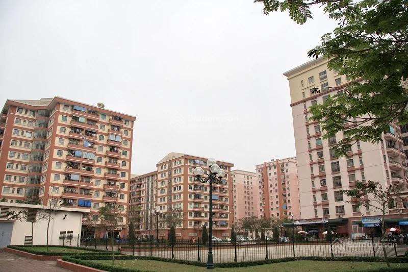 Căn chung cư 02 ngủ 01 vệ sinh, vị trí trung tâm, tầng cao, hướng mát, đầy đủ nội thất