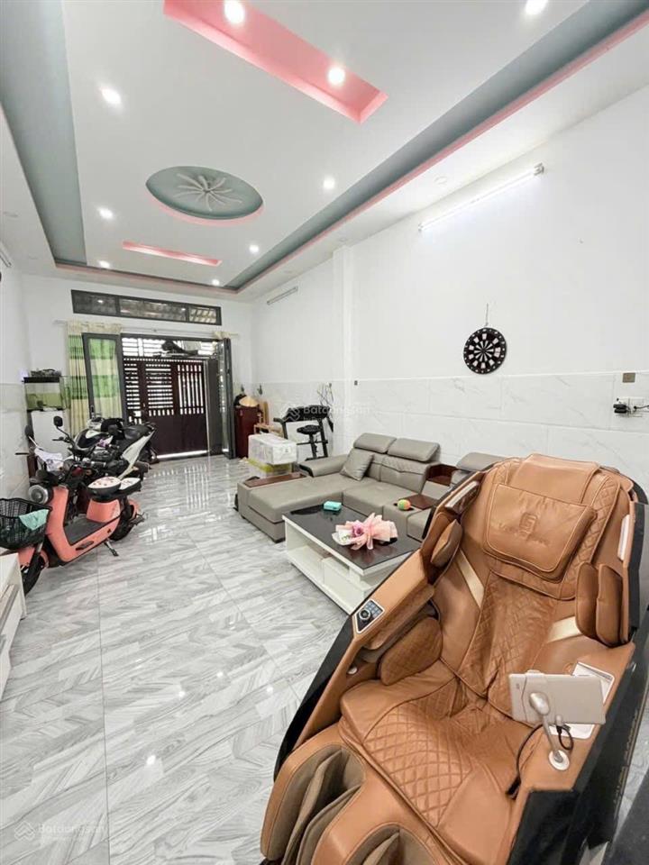 Bán nhà ngang 4,25m hxh gò vấp vị trí đẹp, ở ngay