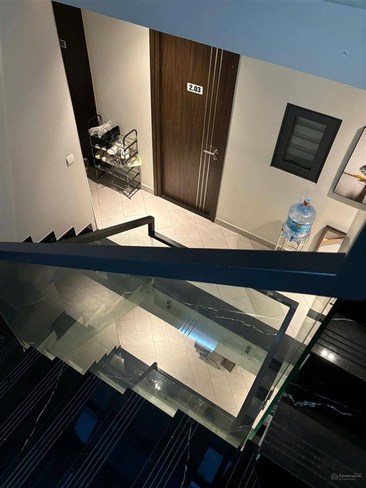 Bán biệt thự liền kề công tích q4, phú mỹ q7. dt 7x19m 3 lầu, 15p, sổ hồng, giá 27,9 tỷ