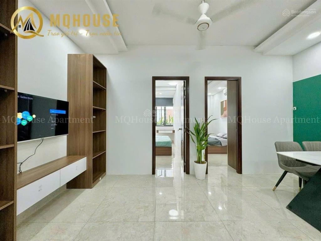 Căn hộ 2pn ban công thông thoáng nguyễn thị minh khai quận 1 gần nhà thờ đức bà