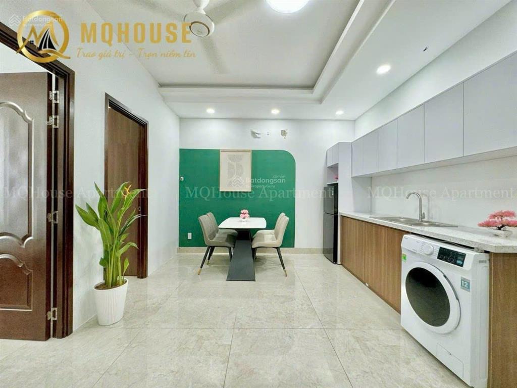Căn hộ 2pn ban công thông thoáng nguyễn thị minh khai quận 1 gần nhà thờ đức bà