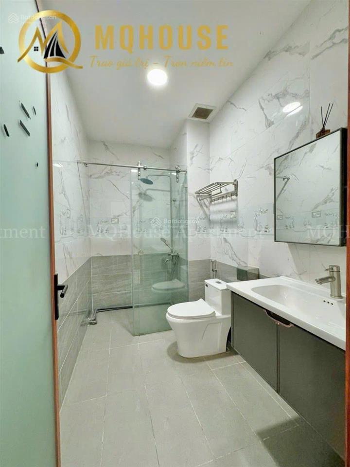 Căn hộ 2pn ban công thông thoáng nguyễn thị minh khai quận 1 gần nhà thờ đức bà