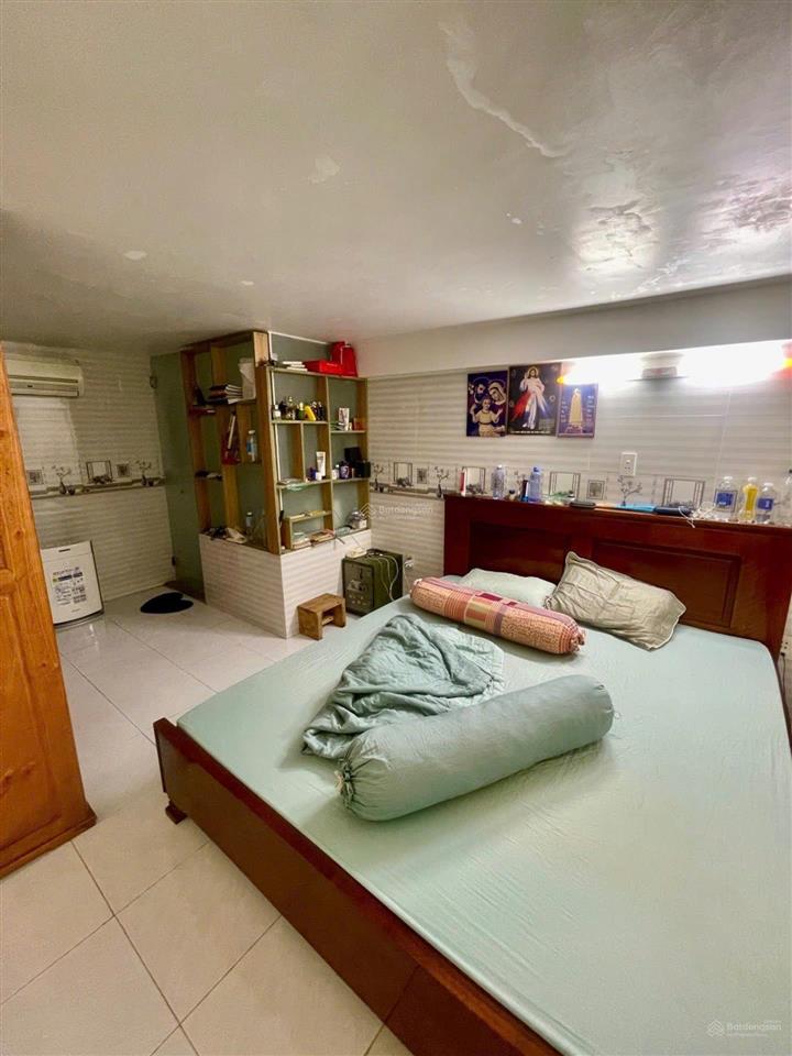 Nhà 4 tầng ngay gò dầu tân phú  70 m2  nở hậu  hẻm trước nhà 5m  nhỉnh 6 tỷ