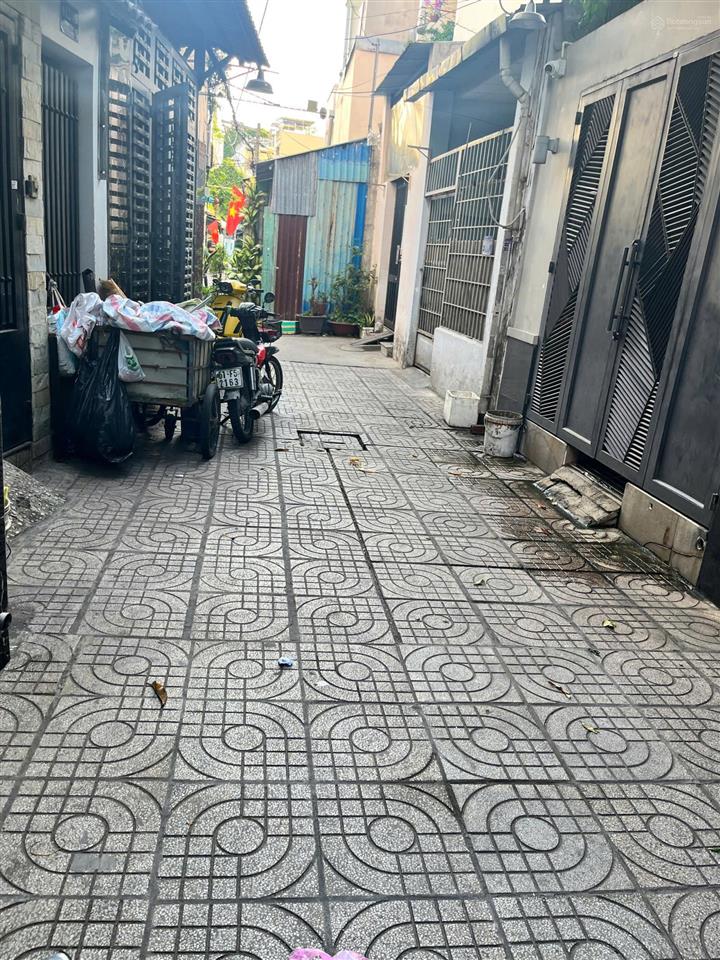 Nhà 4 tầng ngay gò dầu tân phú  70 m2  nở hậu  hẻm trước nhà 5m  nhỉnh 6 tỷ