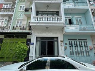 Nhà chiến lược xe hơi ngủ trong nhà hẻm 7m 5 tấm