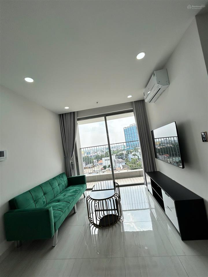 Chung cư satra eximland căn 95m2,2p ngủ,nội thất,17tr/th