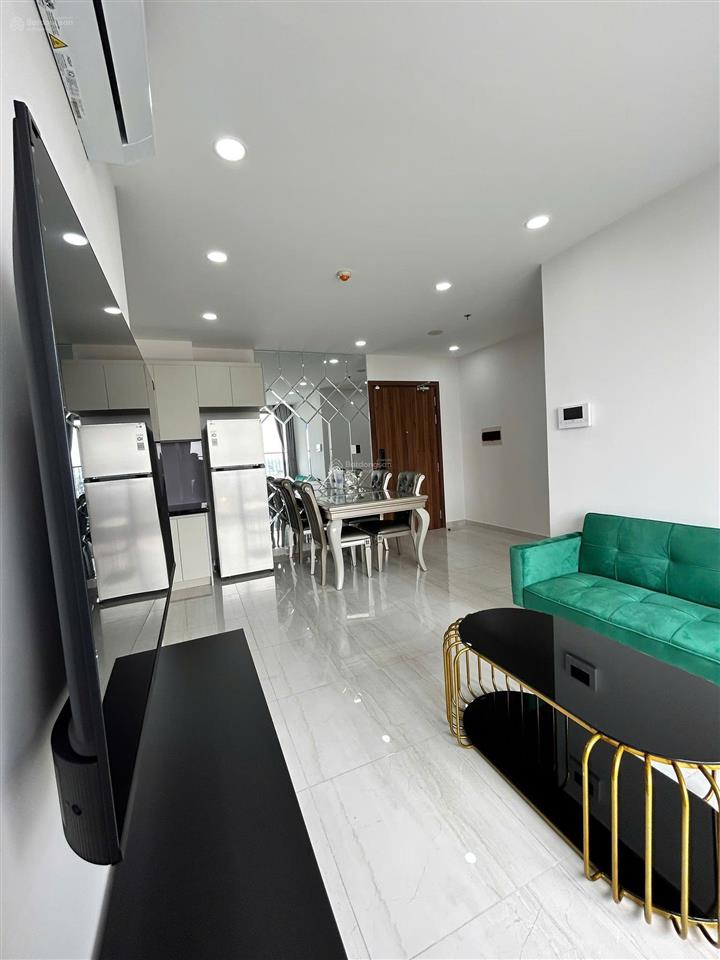 Chung cư satra eximland căn 95m2,2p ngủ,nội thất,17tr/th