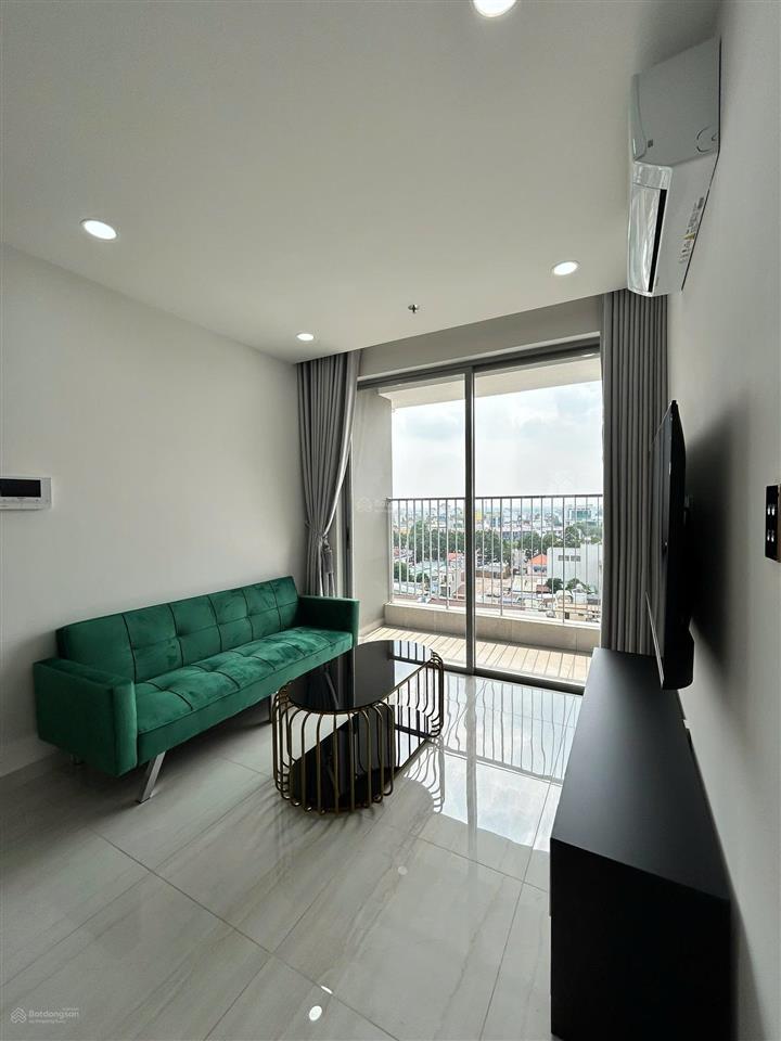 Chung cư satra eximland căn 95m2,2p ngủ,nội thất,17tr/th