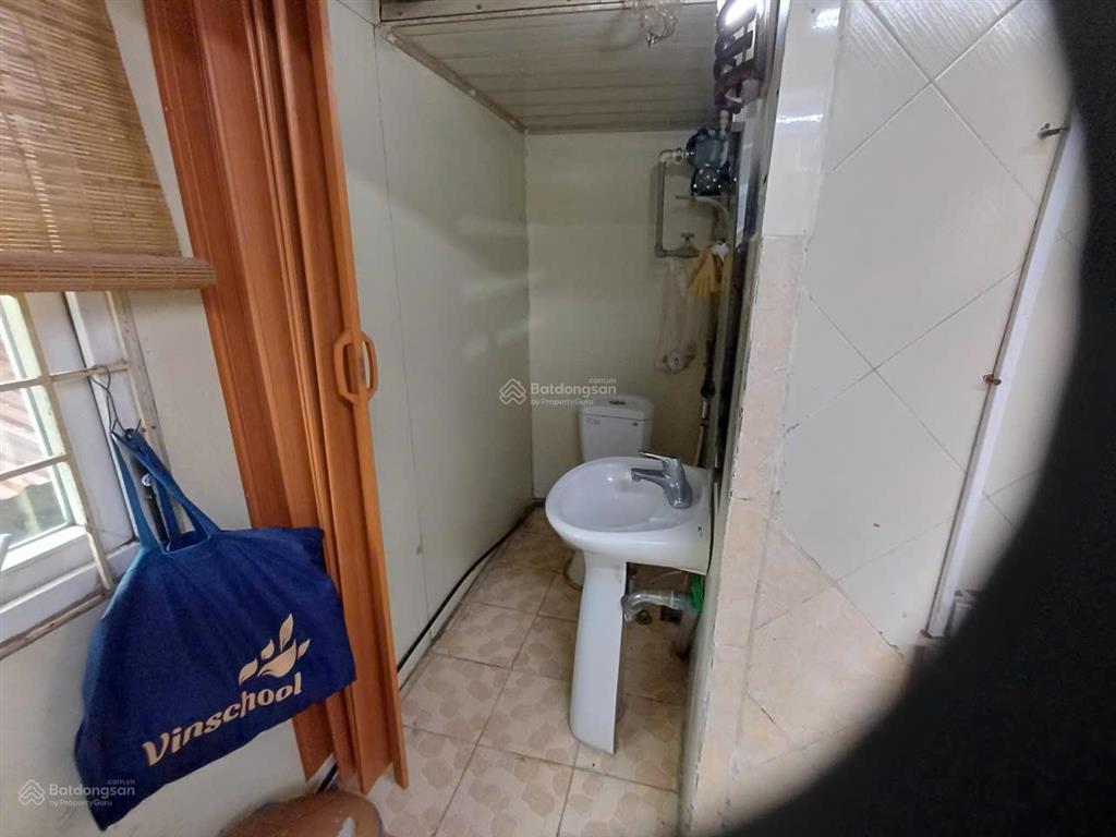 Cho thuê căn hộ chung cư tầng 5 phường hồng hà, gần hồ hoàn kiếm