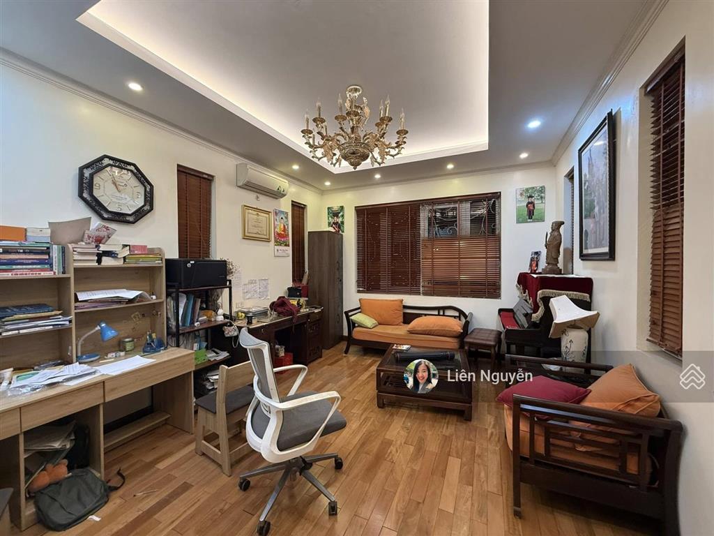 Bán nhà phủ doãn, 60m2, 6 tầng, mặt tiền 8m, giá 36.5 tỉ, phù hợp làm homestay