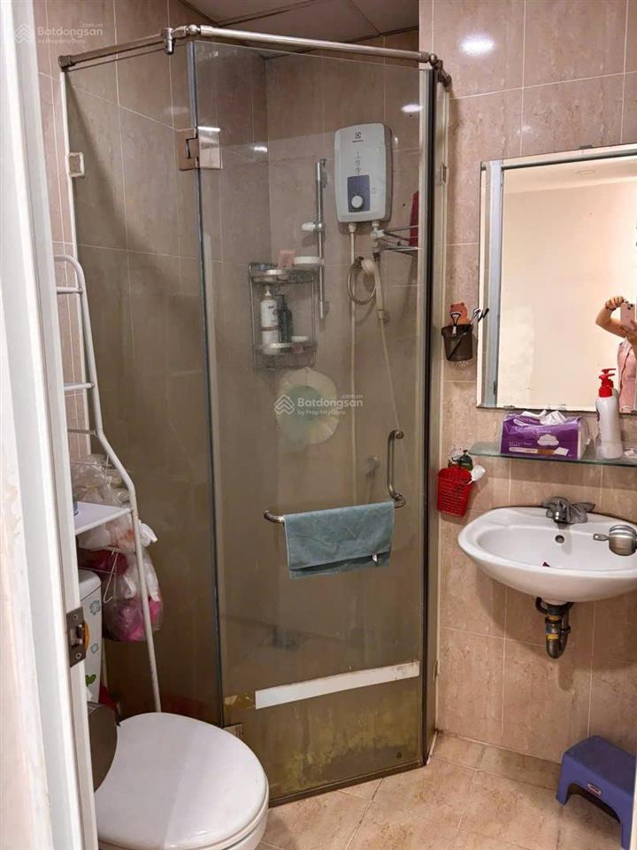 Cho thuê căn hộ 90m2, 2p ngủ, chung cư 590 cmt8