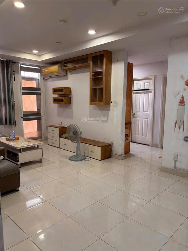 Cho thuê căn hộ 90m2, 2p ngủ, chung cư 590 cmt8