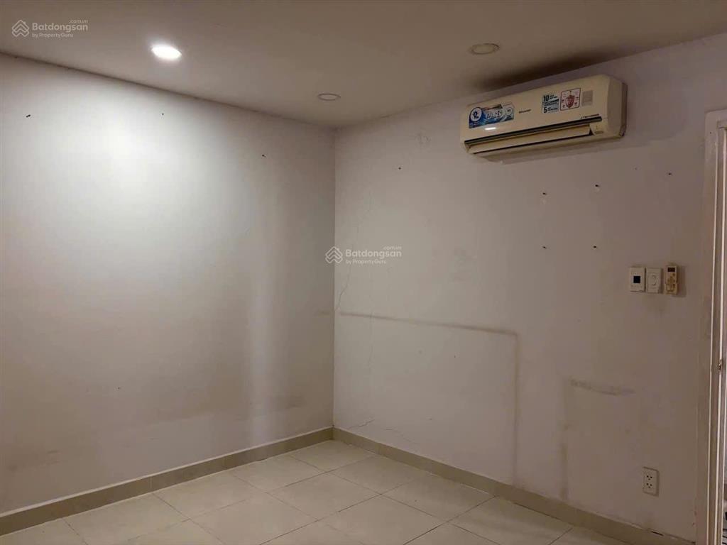 Cho thuê căn hộ 90m2, 2p ngủ, chung cư 590 cmt8