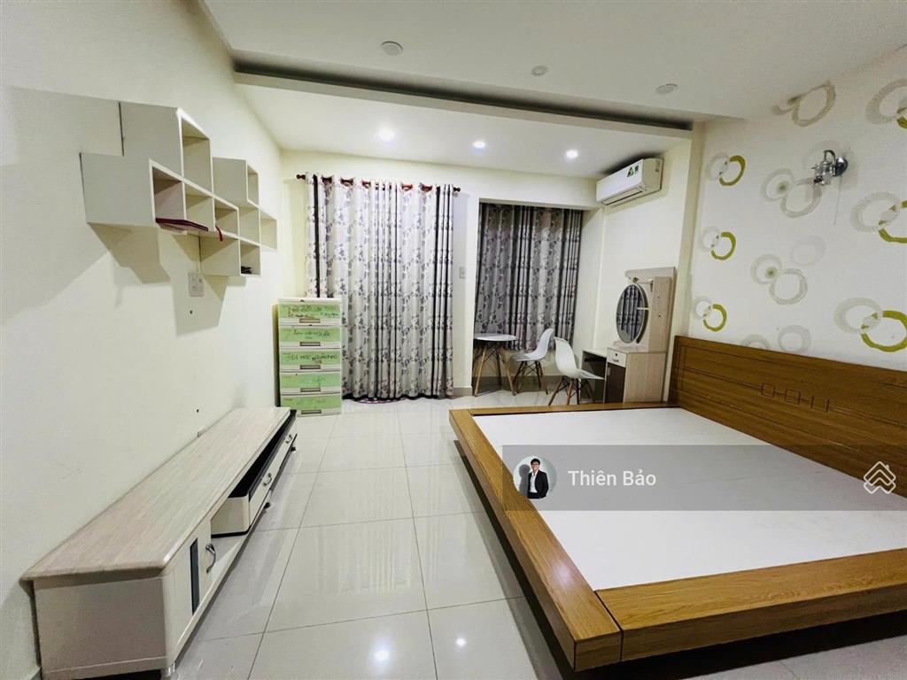 Gần thpt nguyễn trung trực  bán nhà hxh lê đức thọ(5.6m x 21m) cn 113m² + trệt 2 lầu sân thượng