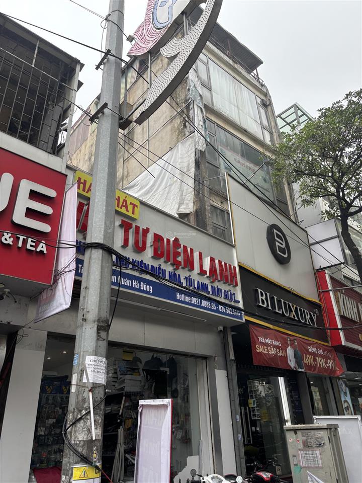 Nhà ở lâu dài mặt tiền 4.5 mét . số tầng 4 tầng, 1 tum sân phơi. diện tích sàn 42mét vuông.